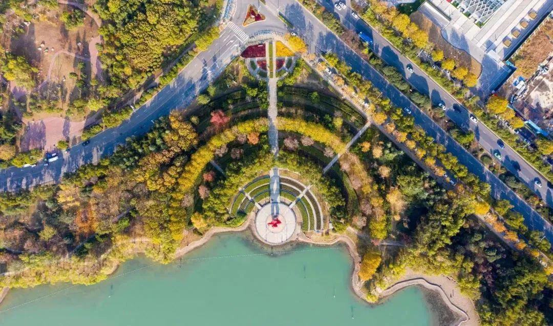 英語嘉賓怎么說_東庵森林公園游玩攻略_tcl怎么安裝騰訊視頻tv版