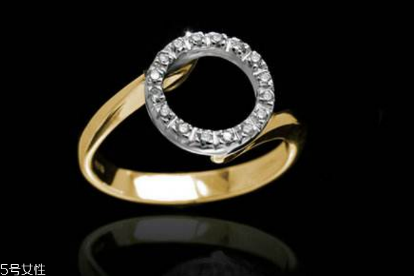 結婚交換金戒指可以么_交換戒指可以用金戒指_結婚交換戒指可以用黃金戒指嗎